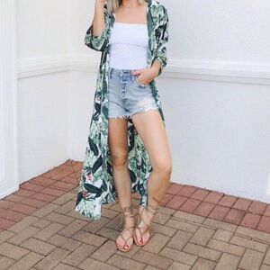 Like new Palm Print Duster